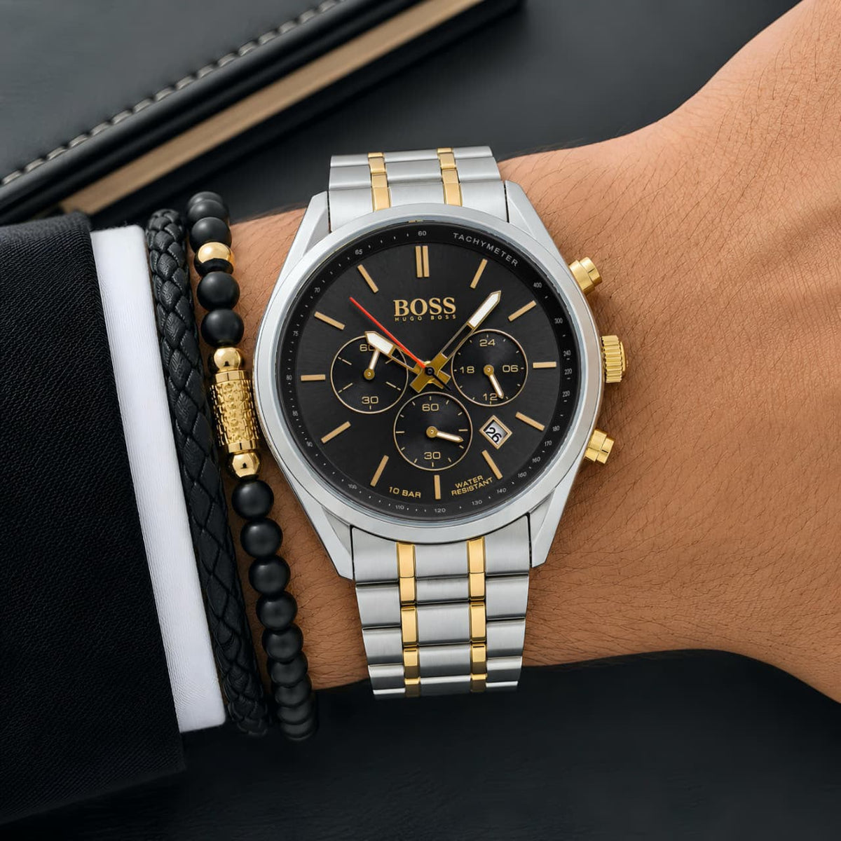 A perfect blend of sporty elegance and modern sophisticatio_F1. ⌚