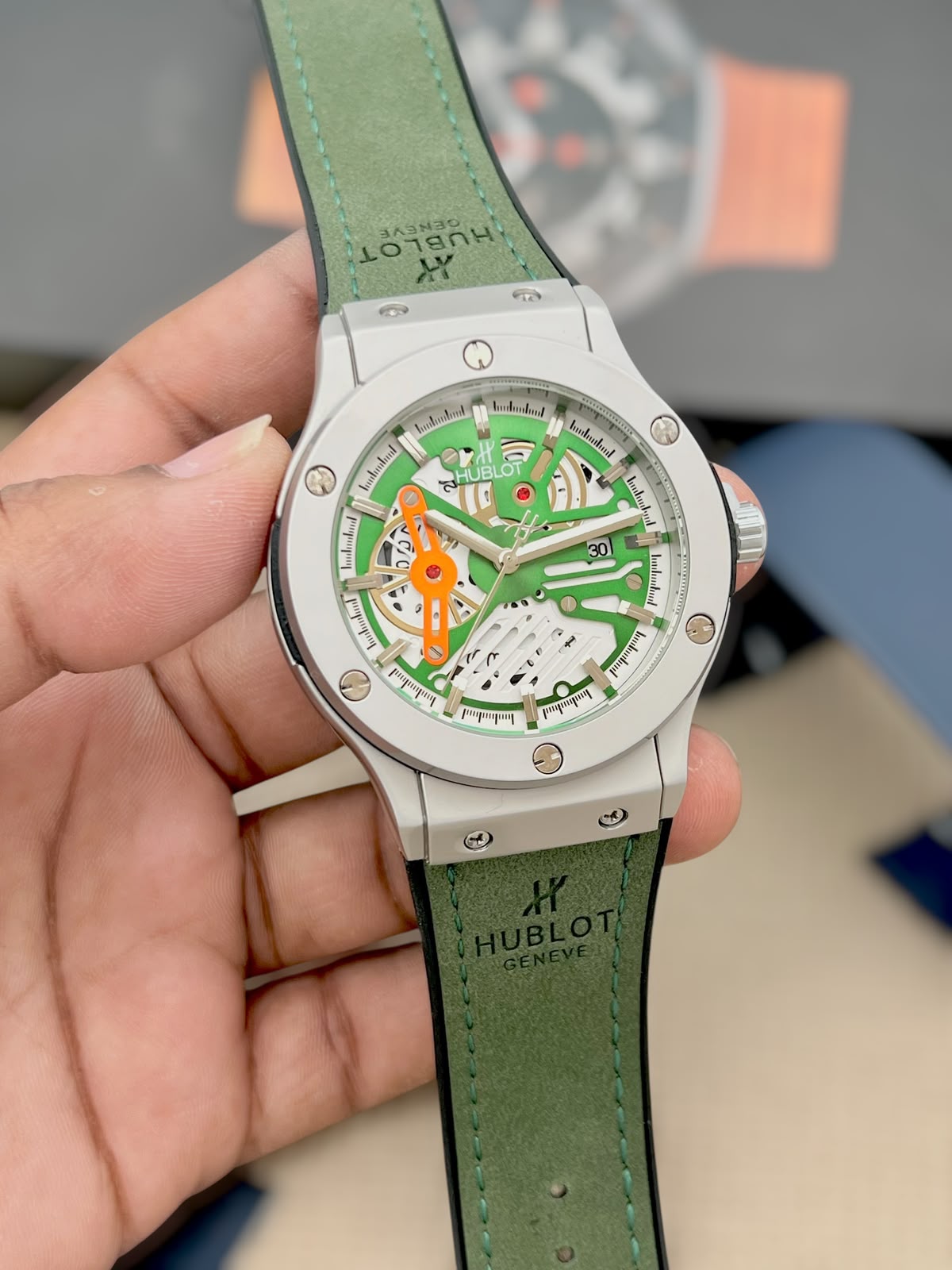 Hublot Men’s Premium Luxury Date Watch _S33⌚