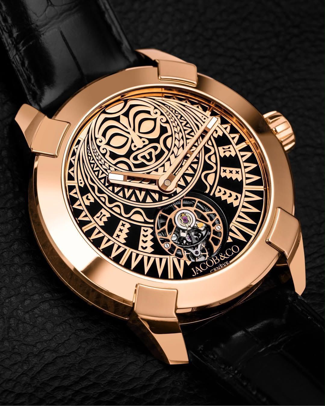Elegance & Luxury Golden Round Jacob & Co | Limited Editions_J2