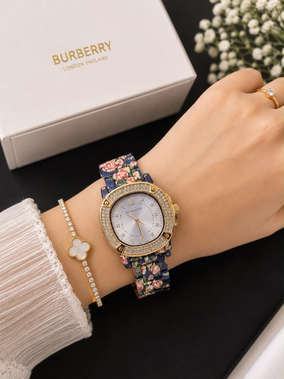 Burberry ladies watch_@_S_L2
