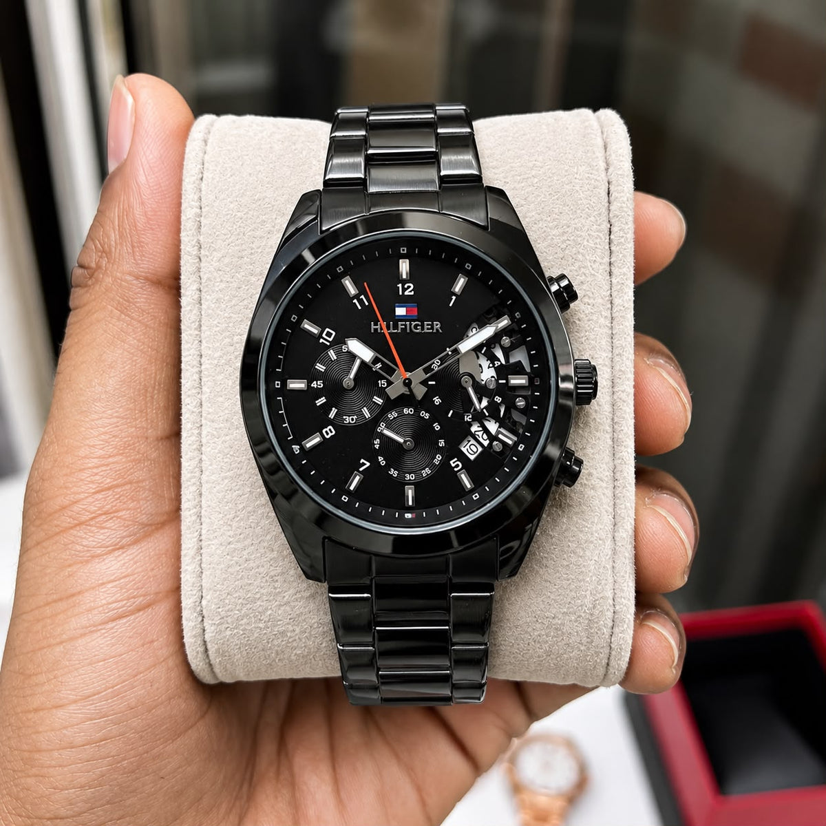 Tomm@y Hilfiger Chronograph Watch_S13