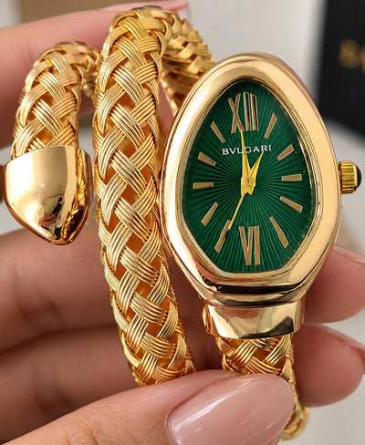 statement watch that combines jewellery-inspired styling_SL13