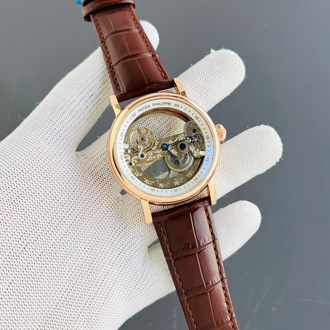 Pat_k Phili_e Bridge Leather Strap Swiss Automatic Watch_J8