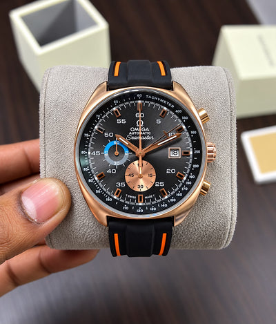 Omega Seamaster Chronograph  Luxury rose gold finish with a bold black dial_S8