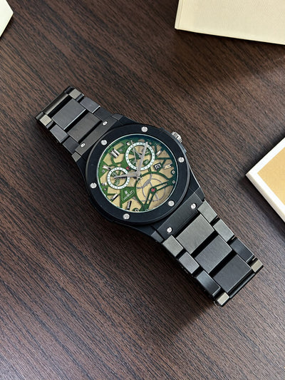 Hublot Skeleton Watch ⌚ Luxury silver-tone case with a striking white skeleton dial_S5