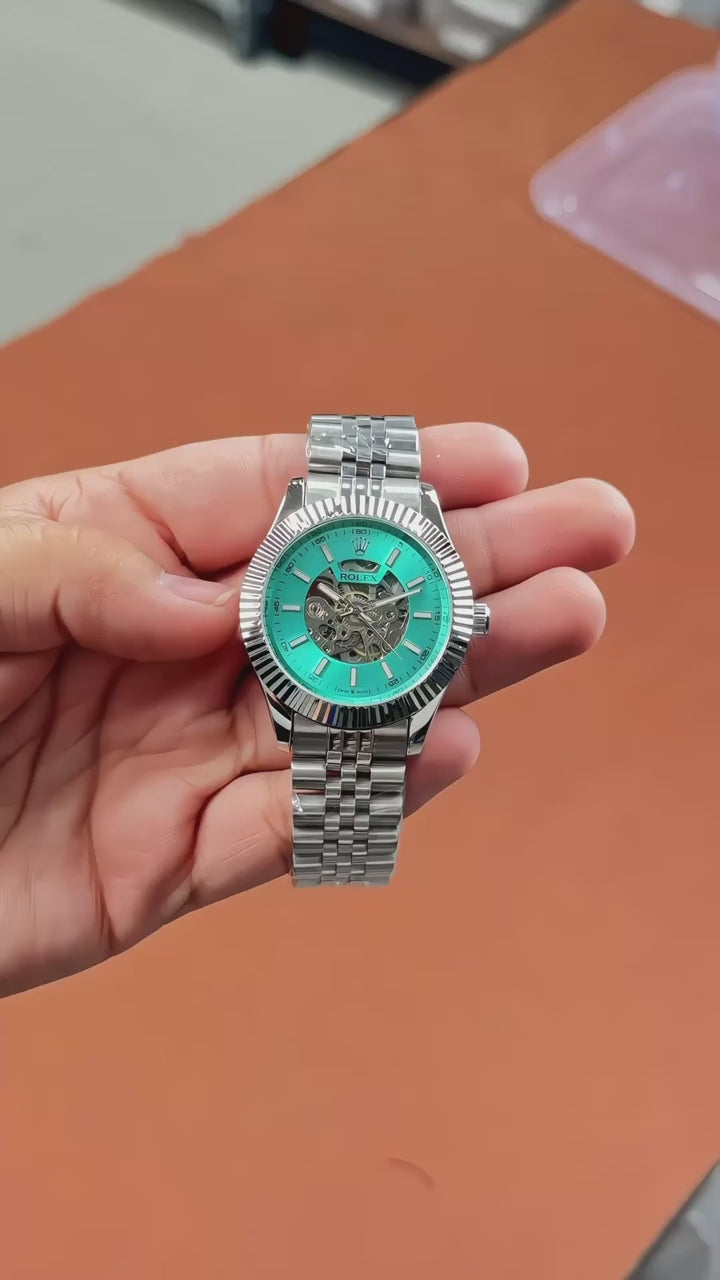 R_olex Tiffany blue dial giving an elite design for your wrist. _F3✅